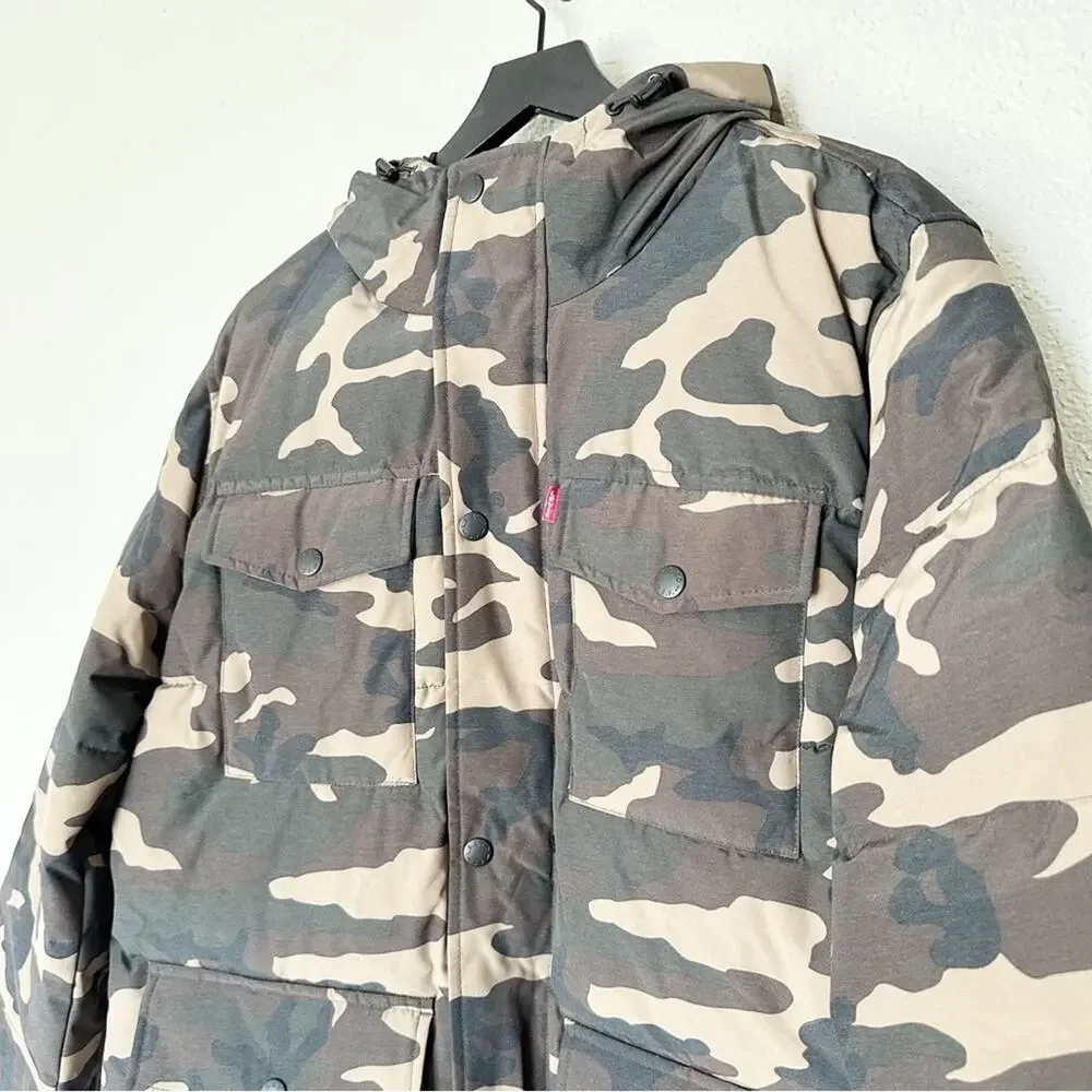 Levi’s Men's Quilted‎ Four Pocket Parka Hoody Jacket Camouflage Size L NEW